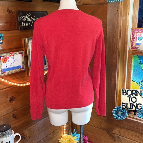 TAYLOR MARCS Red sweater with cross bling detail SUPER SOFT & COMFY - Picture 3 of 5